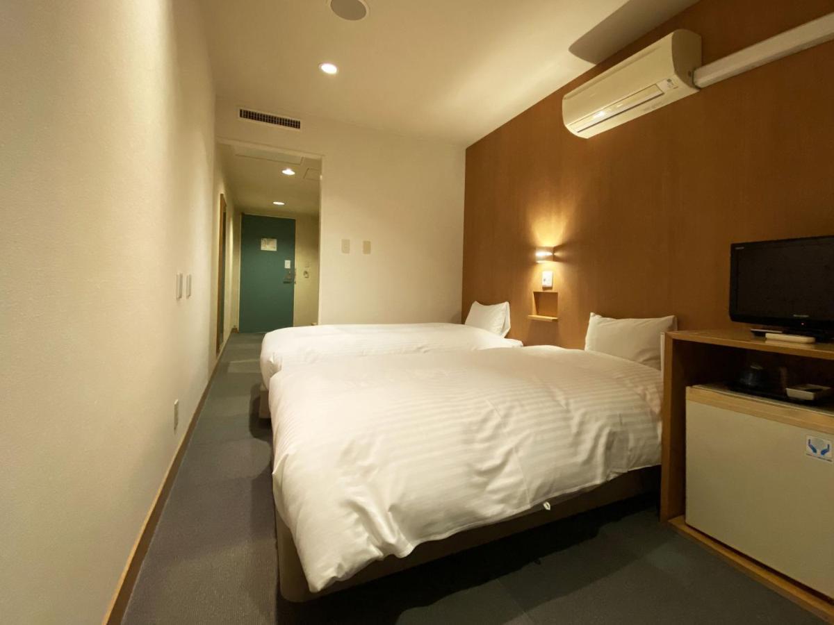 The Day Osaka Hotell Exteriör bild